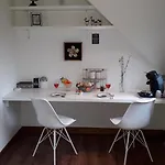 Bed and breakfast De Gouwe Plek 3*