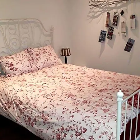De Gouwe Plek Bed & Breakfast Hoogwoud